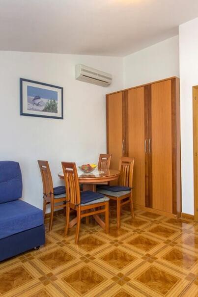 Apartments Tonimir Vodice Eksteriør billede